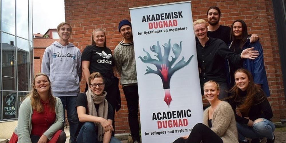 Akademisk dugnad søker studentassistenter til norsk- og engelskundervisning!