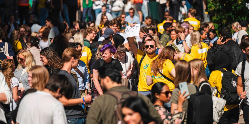 Become a buddy and kick-start the semester in the best possible way!